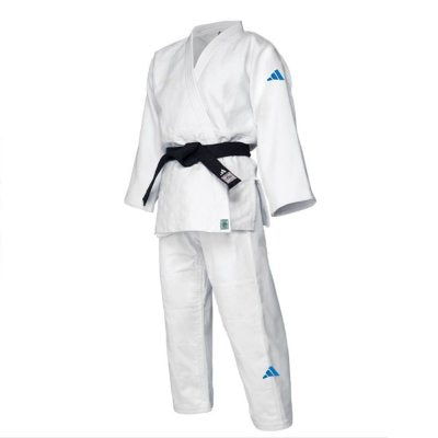 Judogi Adidas J730 Champion III Slimfit bianco con logo azzurro vista frontale completa