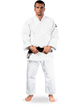 Judogi Daedo Elite bianco 690 gsm vista frontale completa di giacca e pantalone per competizioni.