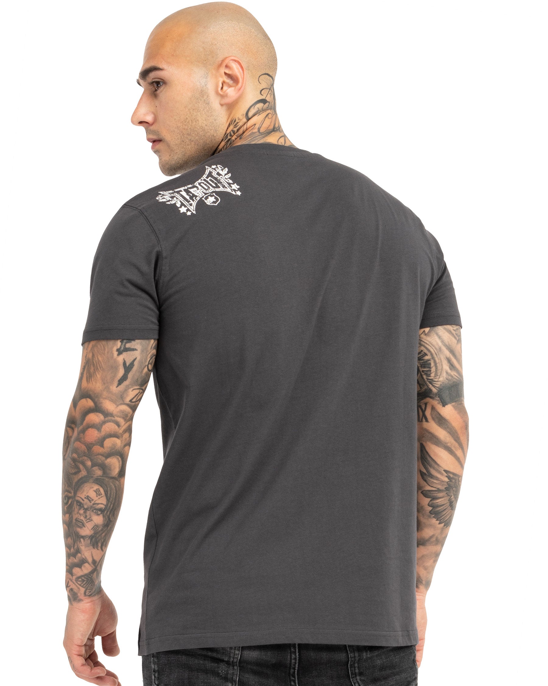 Tapout Tapout Westlake T-shirt herr i bomullsjerseydetalj