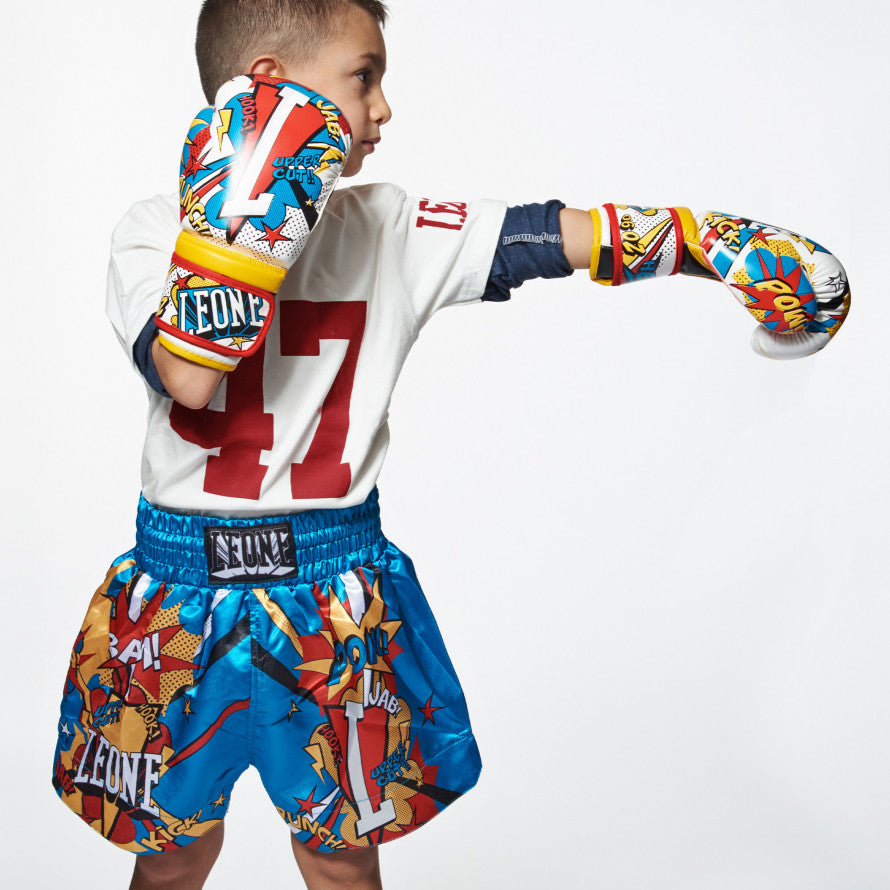 Pantaloncini MMA per bambini Venum Razor neri / dorati > Spedizione e cambio in 72 ore Pantaloncini MMA per bambini Venum Razor neri / dorati > Spedizione e cambio in 72 ore