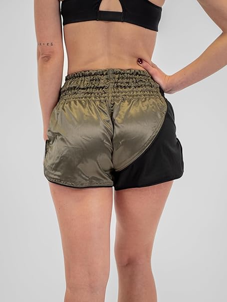 Vista posteriore pantaloncini Muay Thai Metal Boxe Warrior verde supporto elastico