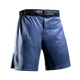 Vista frontale dei pantaloncini MMA Hayabusa Core 3/4 Thigh blu, pannelli stretch nell'interno coscia