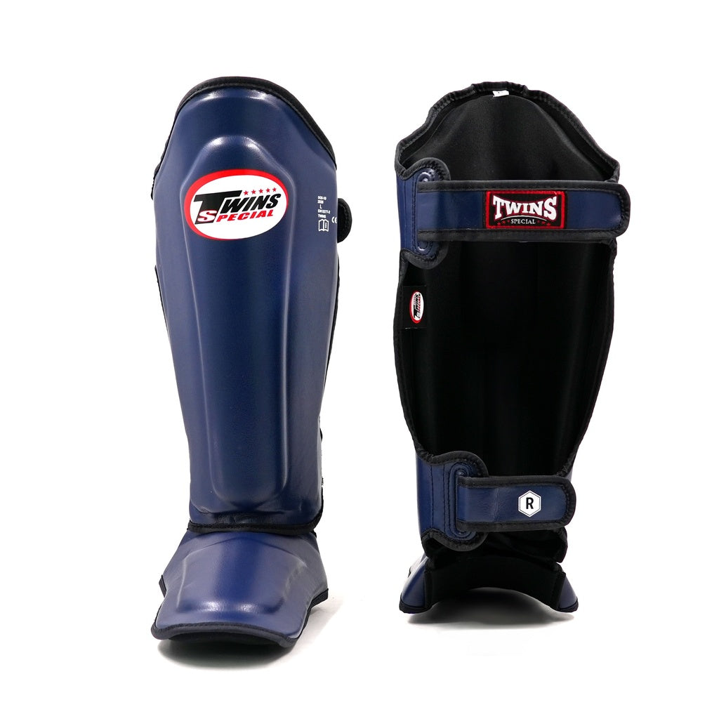 Paratibia Twins Muay Thai