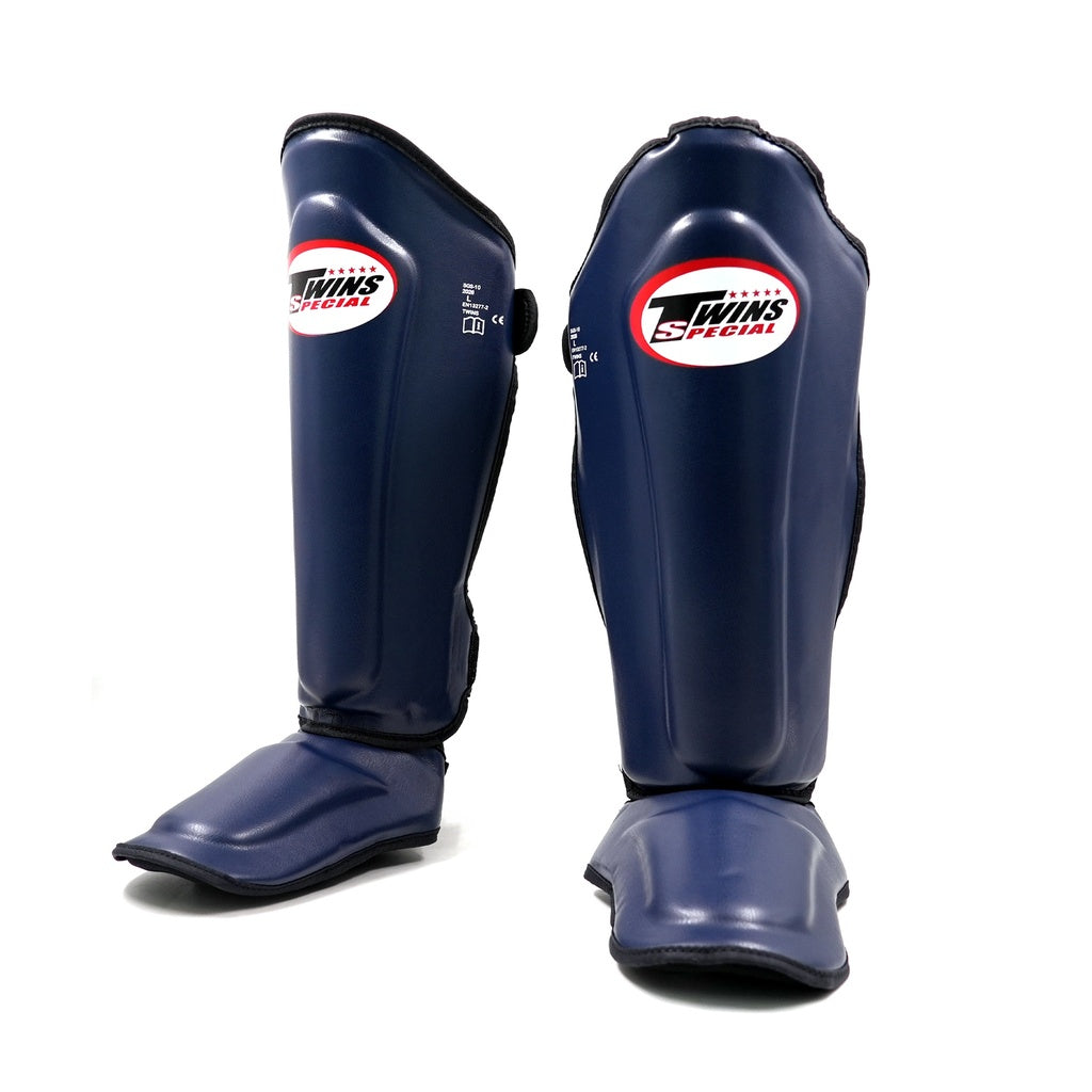 Paratibia Twins Muay Thai
