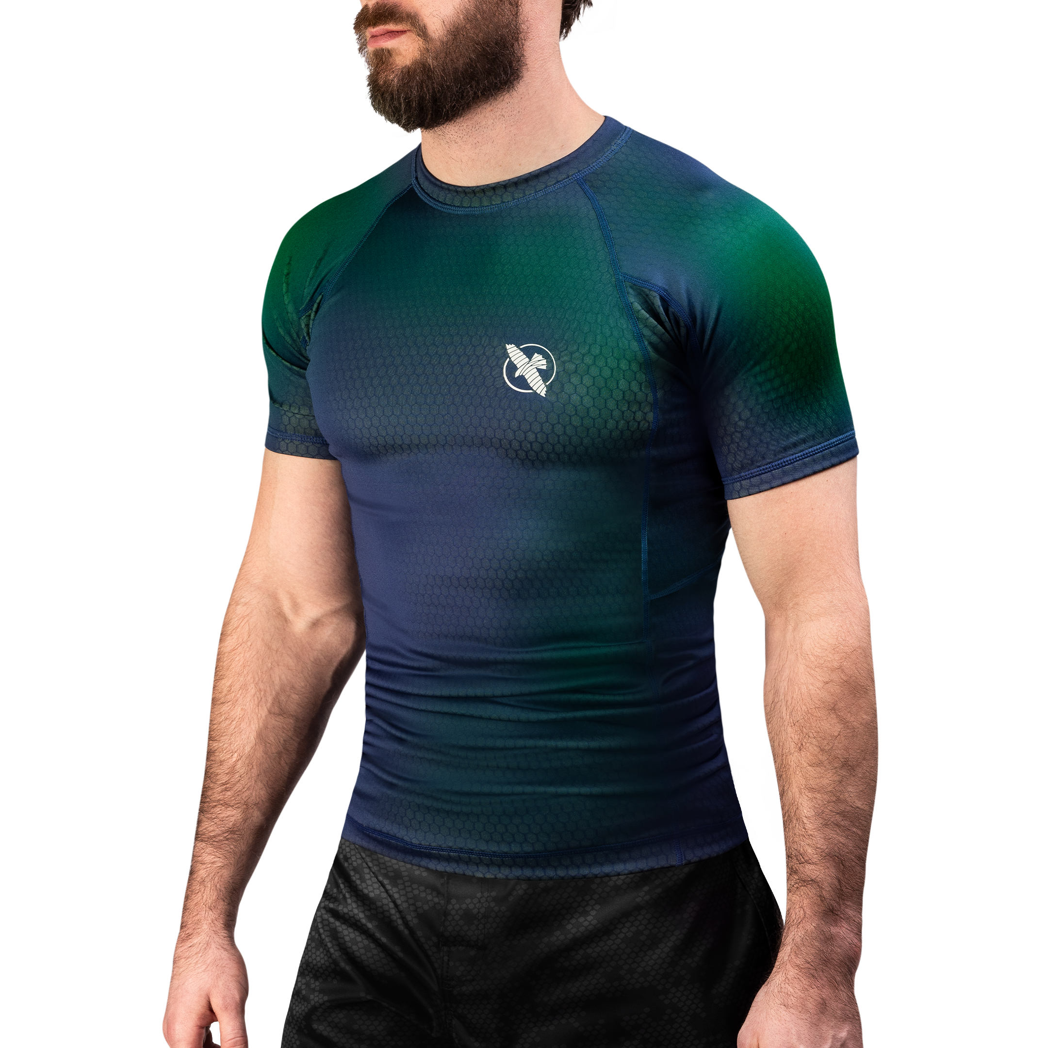Vista frontale della rash guard Hayabusa Fusion blu e verde con effetto cangiante per MMA e No-Gi