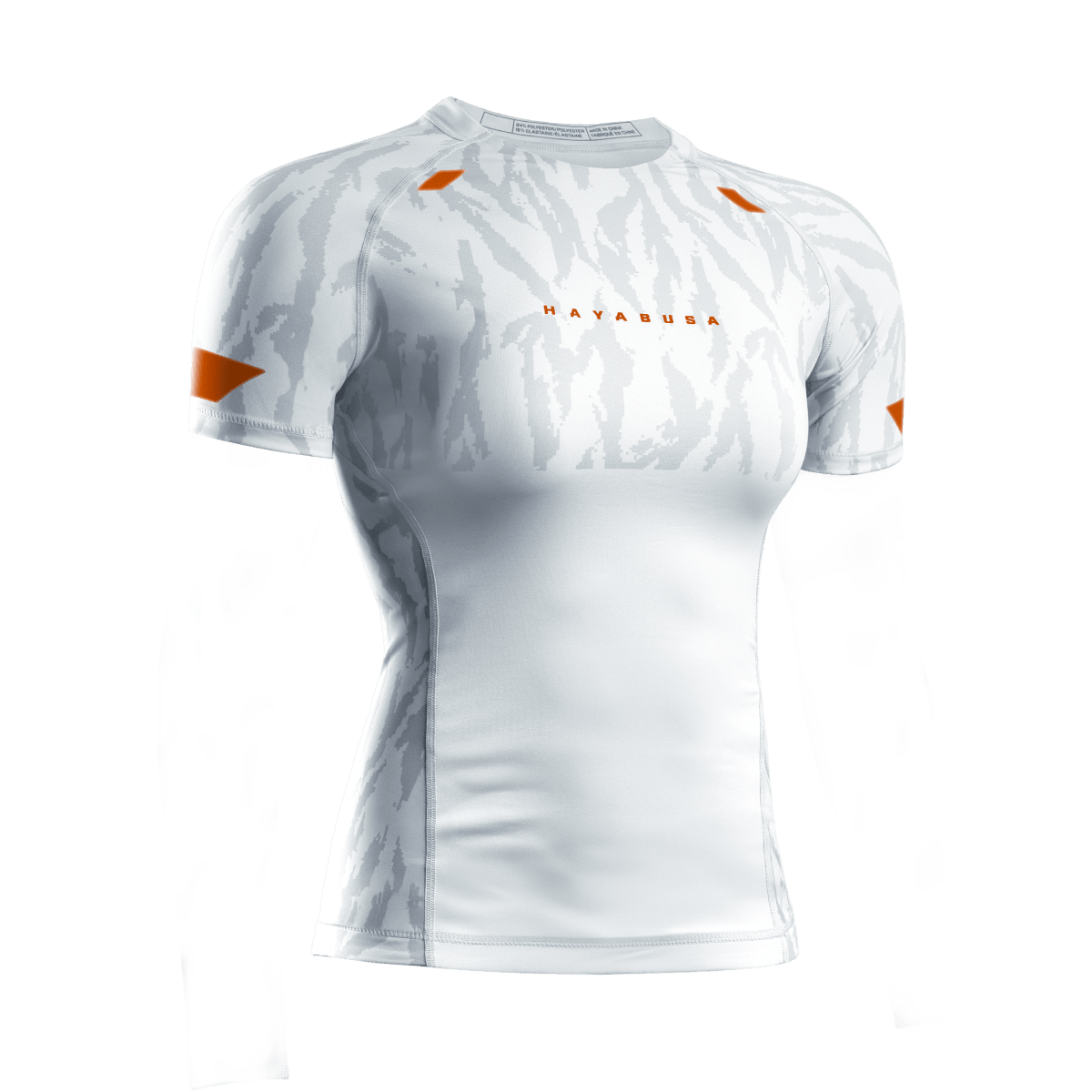 Vooraanzicht van de witte Hayabusa Apex damesrashguard met korte mouwen, ideaal voor worstelen en Jiu-Jitsu