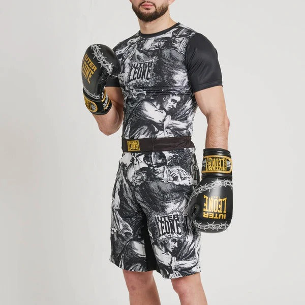 Outfit completo da combattimento LEONE x IUTER con rashguard, pantaloncini e guantoni da boxe