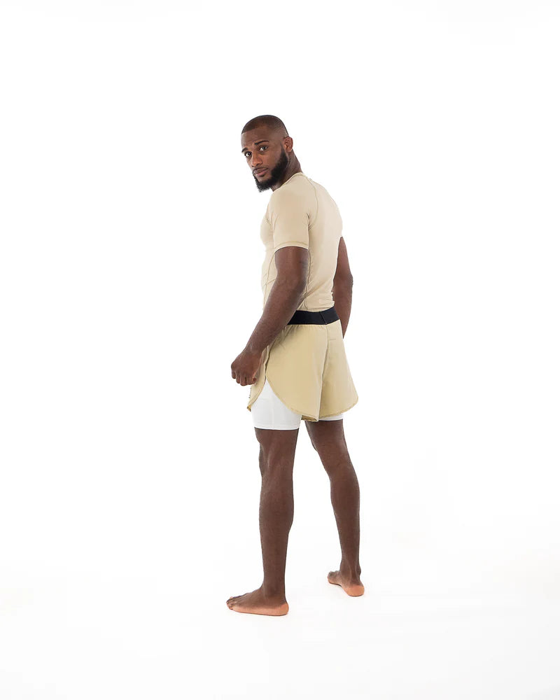 Vista posteriore rashguard performance Metal Boxe beige protezione e compressione