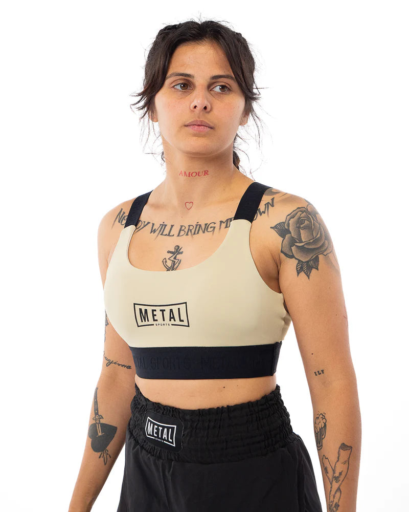 Vista frontale del top sportivo Metal Boxe Desert Storm beige per combat sport